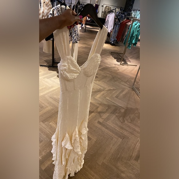 En Creme Sleeveless Corset top Ruffle Maxi dress - Picture 4 of 12